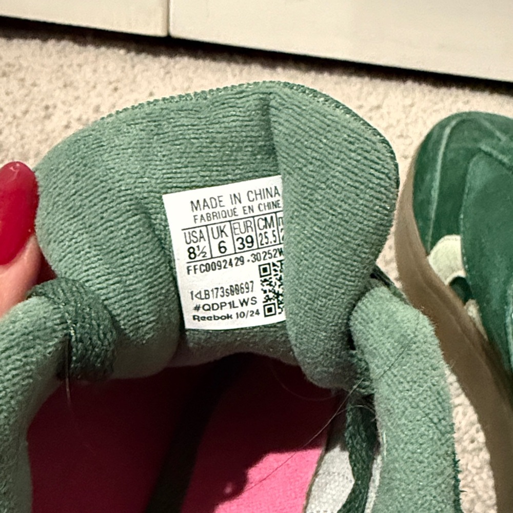 Reebok Forest Green and Pink Suede Sneakers - Picture 3 of 3